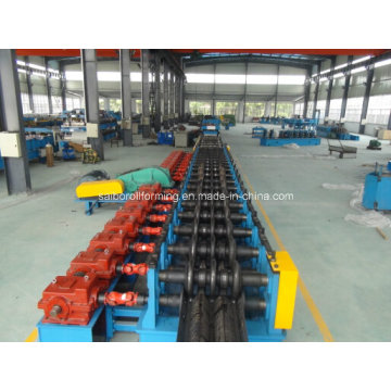 Drei Wellen Guard Rail Roll Forming Machine